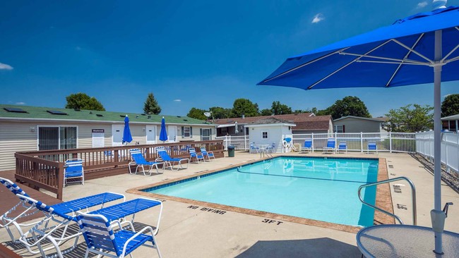 Pool - Westbrook Senior Village