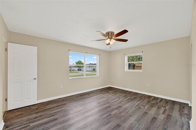 Building Photo - 3701 60th St N