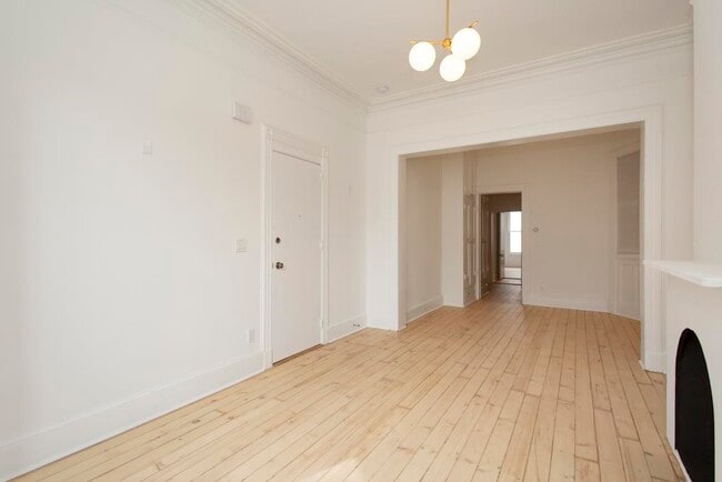 Building Photo - 339 Ogden Ave.