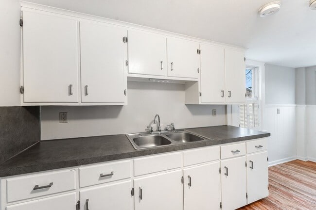 Building Photo - 3745 Mendon Rd