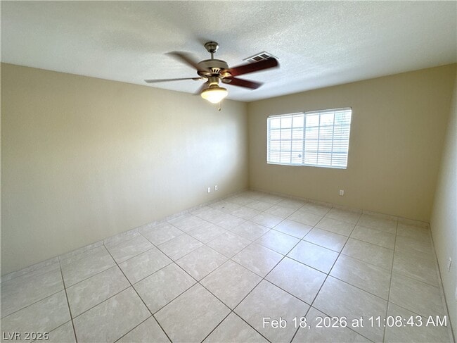 Building Photo - 501 Satin Saddle Pl