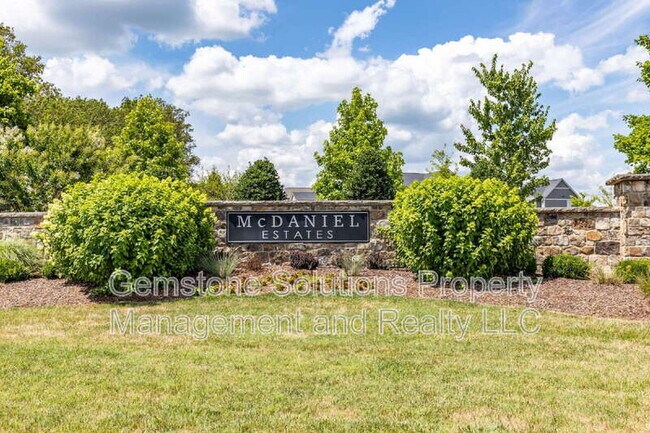 Building Photo - 7284 Ludlow Dr