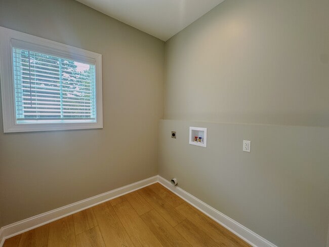 Building Photo - 4089 Maranatha Ln