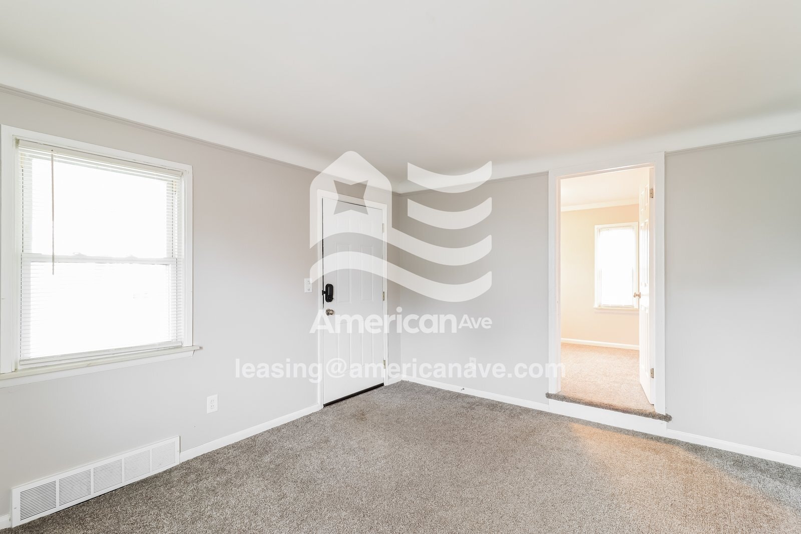 Building Photo - 1593 Leblanc St