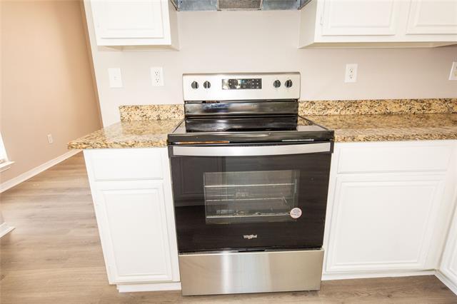 Building Photo - 6718 Scarlet Dr