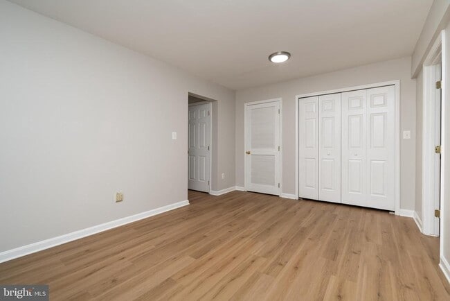 Building Photo - 20382 Farmgate Terrace
