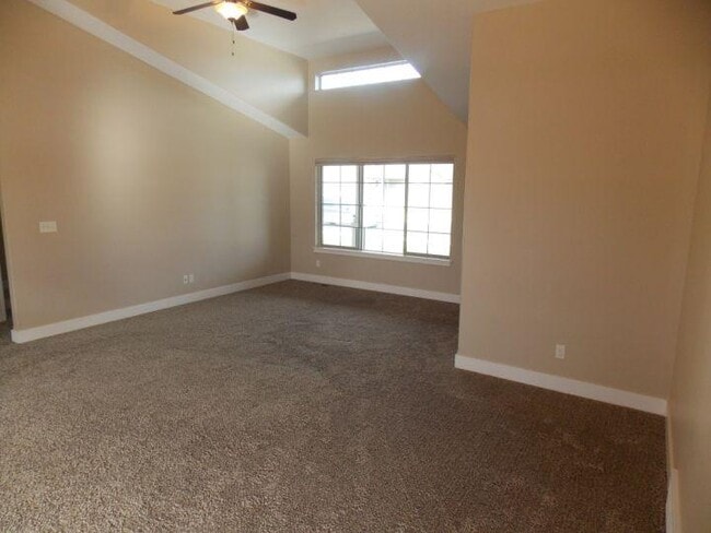 Building Photo - 3 bedroom in Billings MT 59106