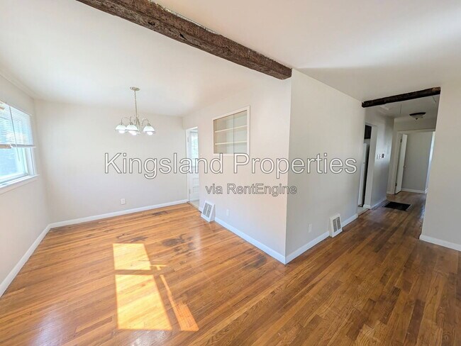 Building Photo - 936 Highmont Dr