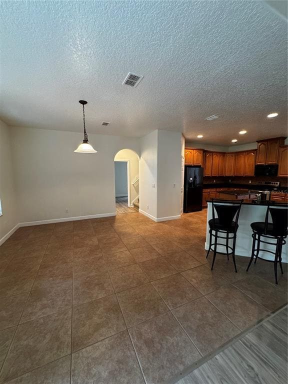 Building Photo - 16330 Birchwood Way