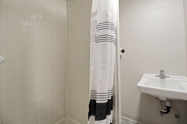 Building Photo - 3270 Tammery Ct