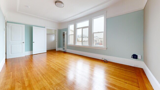 Building Photo - 241 Brighton Ave