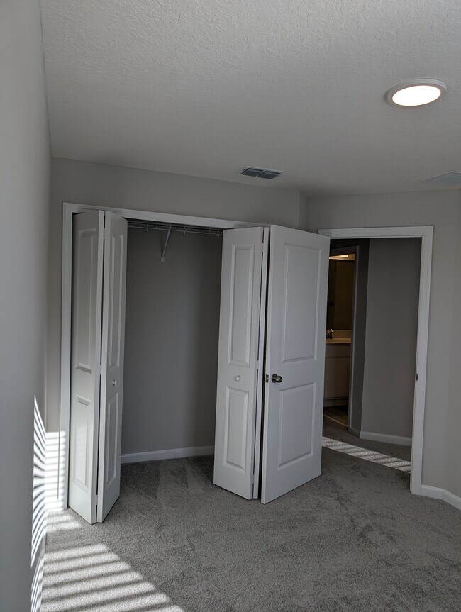 Building Photo - 4808 Jackstaff Way