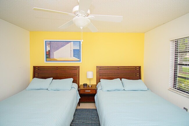 Building Photo - 8334 Cypress Ln