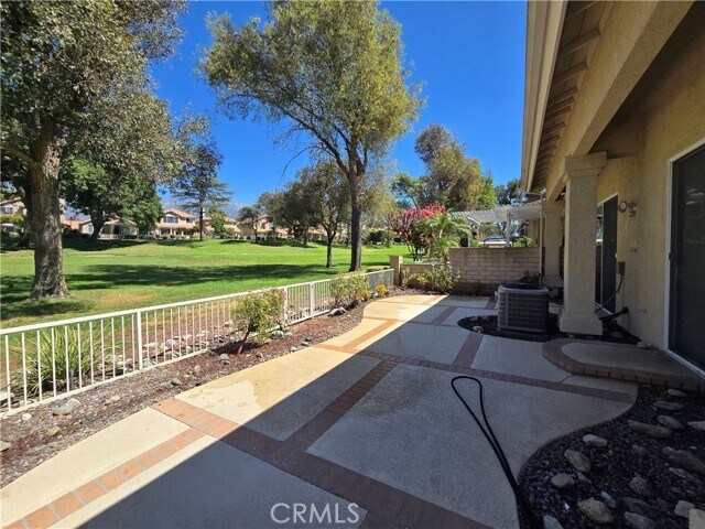 Building Photo - 1475 Upland Hills Dr S
