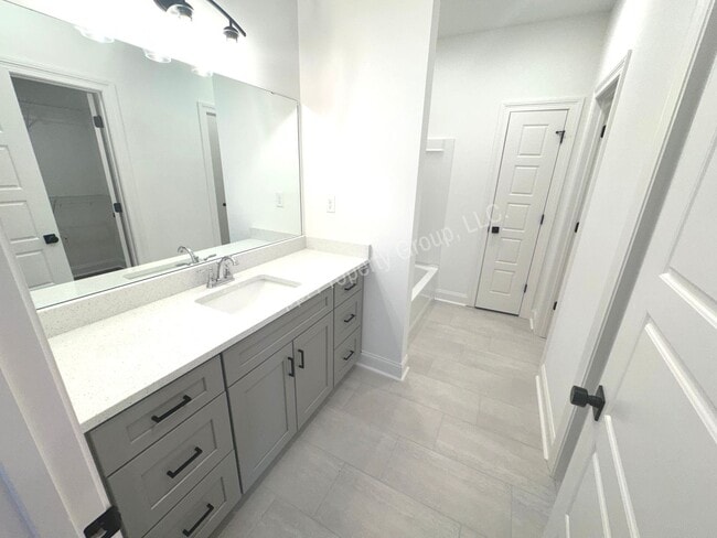 Building Photo - 3BR/3.5BA For Rent