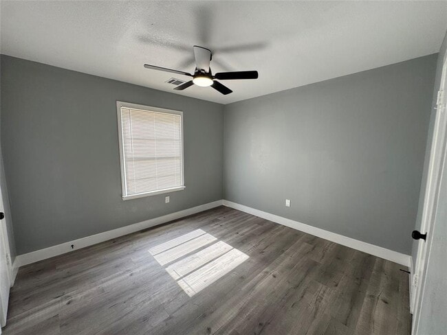 Building Photo - 4122 Dacca Dr