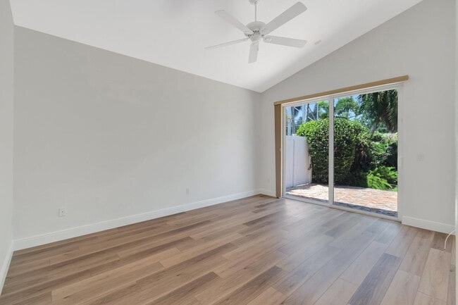 Building Photo - 7575 Doubleton Dr
