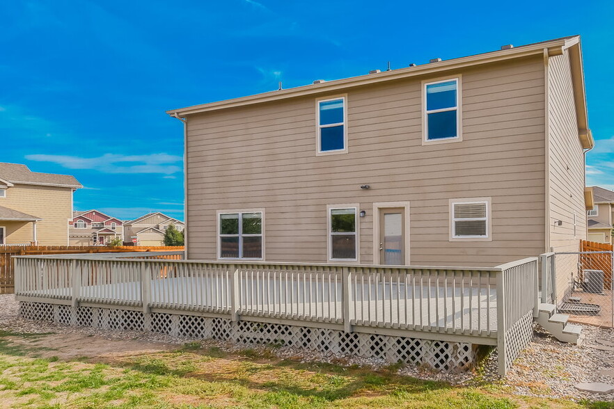 Building Photo - 6350 Tranters Creek Way