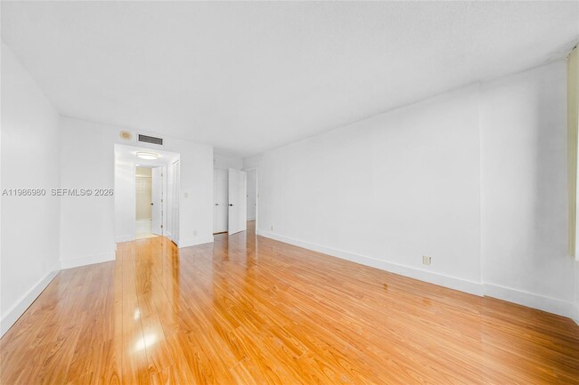 Building Photo - 600 Three Islands Boulevard