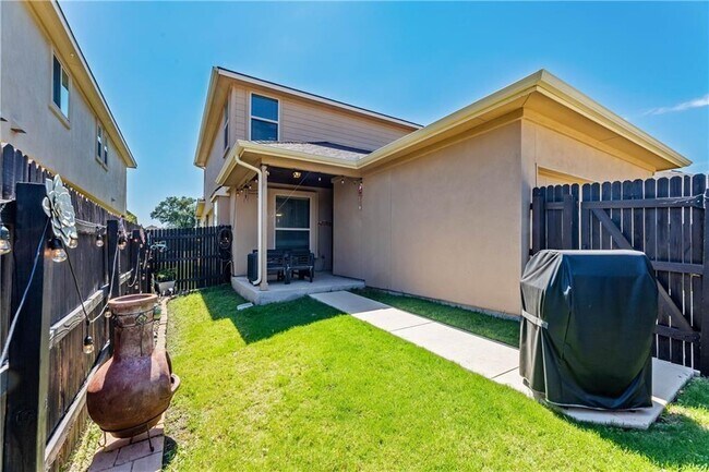 Building Photo - 1512 Hamiltons Wy