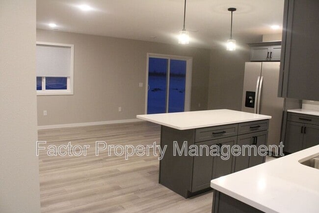 Building Photo - 3124 Scotch Ln