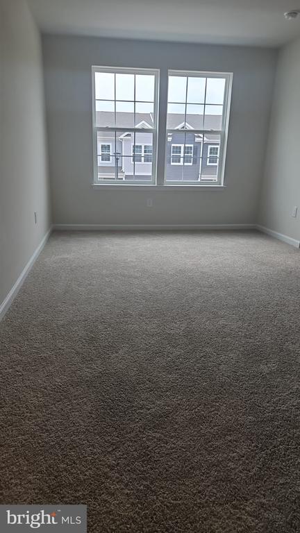 Building Photo - 30 Elliot Ln