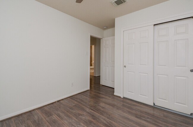 Building Photo - 12718 Boris Cove Trail