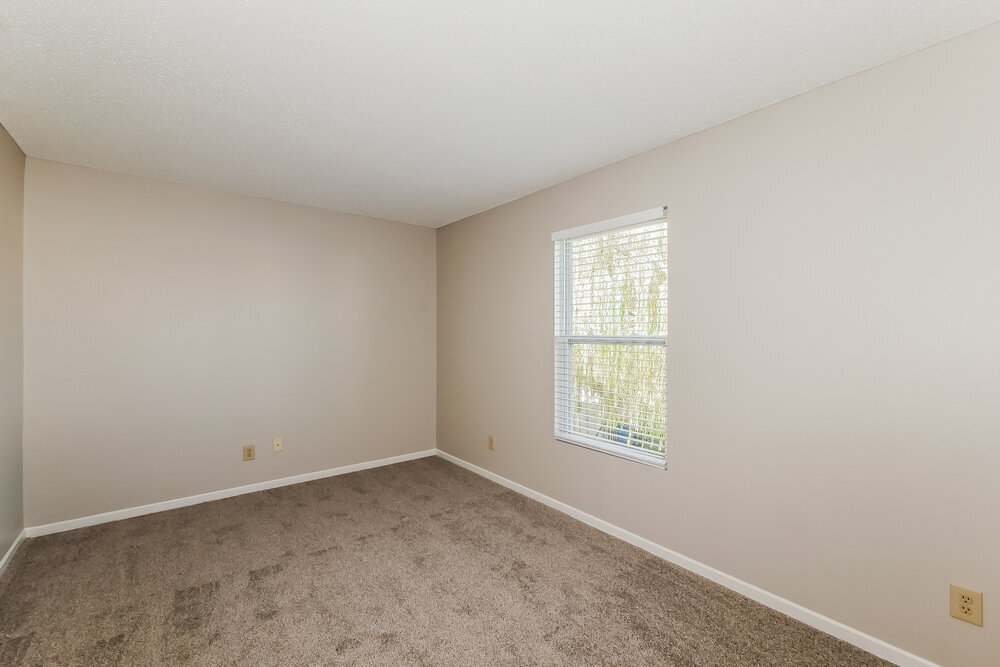 Building Photo - 8036 States Bend Dr