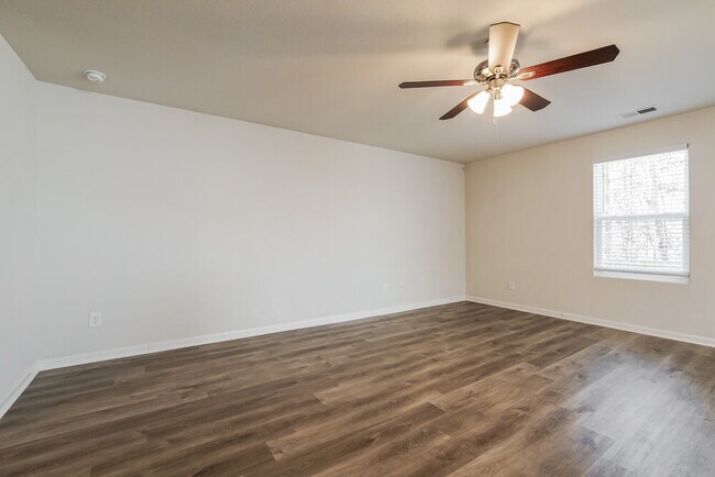 Building Photo - 324 Rustling Way