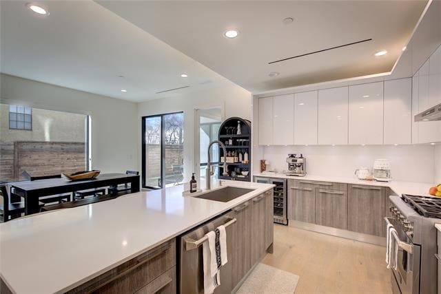 Building Photo - 3923 Cole Ave