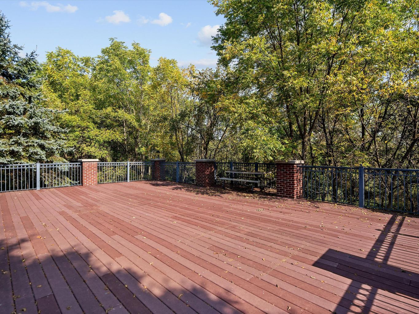 Building Photo - 331 Scio Village Ct