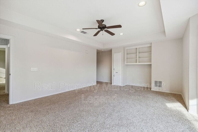 Building Photo - 5004 Seville Ln