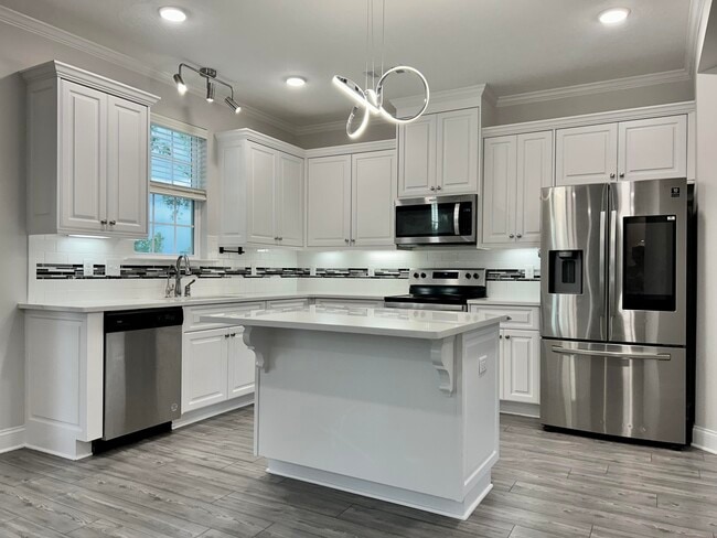 Building Photo - 3097 Lobella Dr