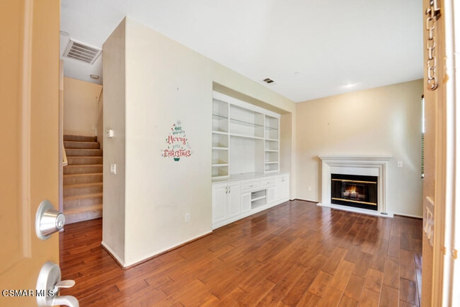 Building Photo - 122 Via Katrina