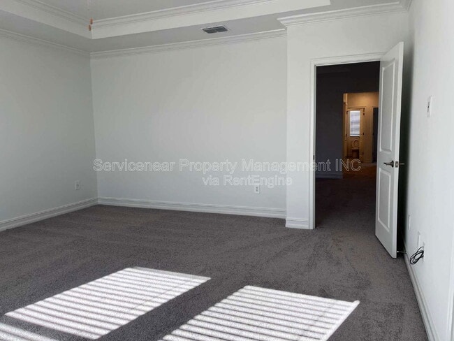 Building Photo - 7016 119th Ct E