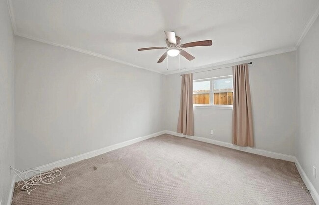 Building Photo - 5714 N Braeswood Blvd