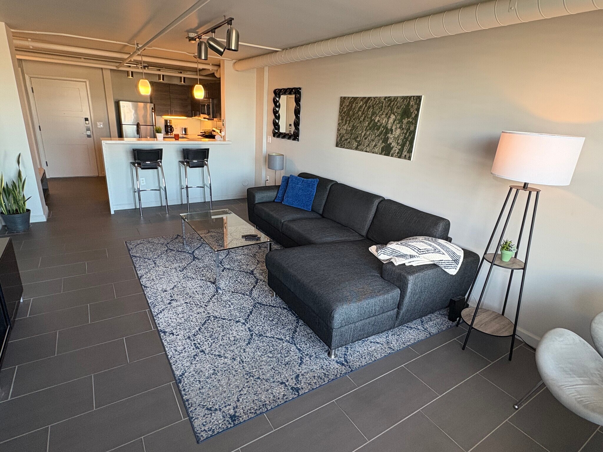 Living Room - 535 W Thomas Rd