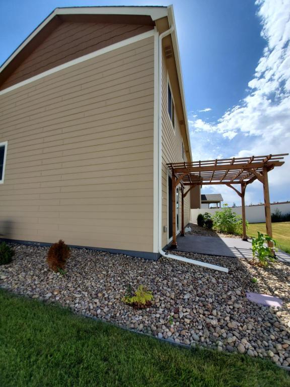 Building Photo - 1040 Mount Oxford Ave