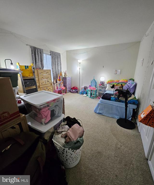 Building Photo - 4100 Daniels Ave