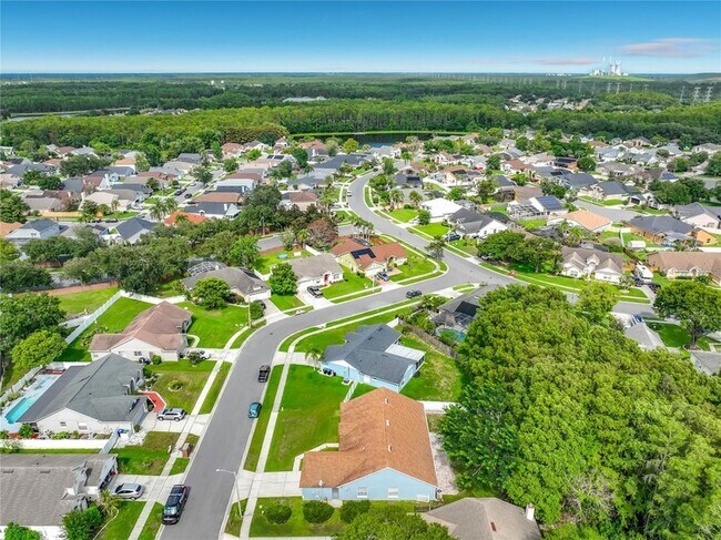 Building Photo - 3020 Hartland Ct