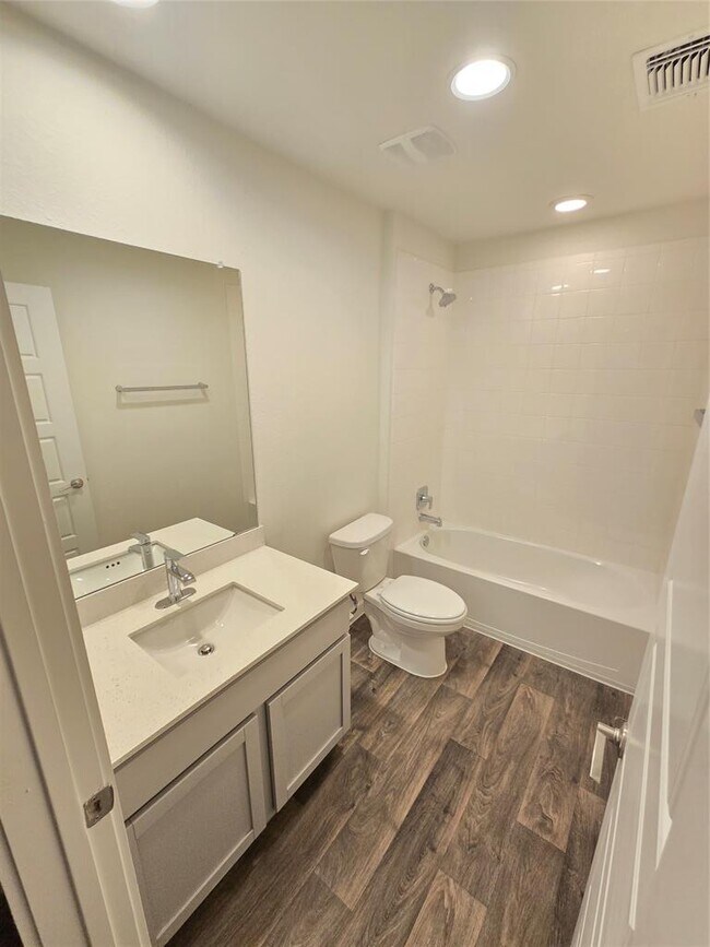 Building Photo - 13501 Baileyfield Dr