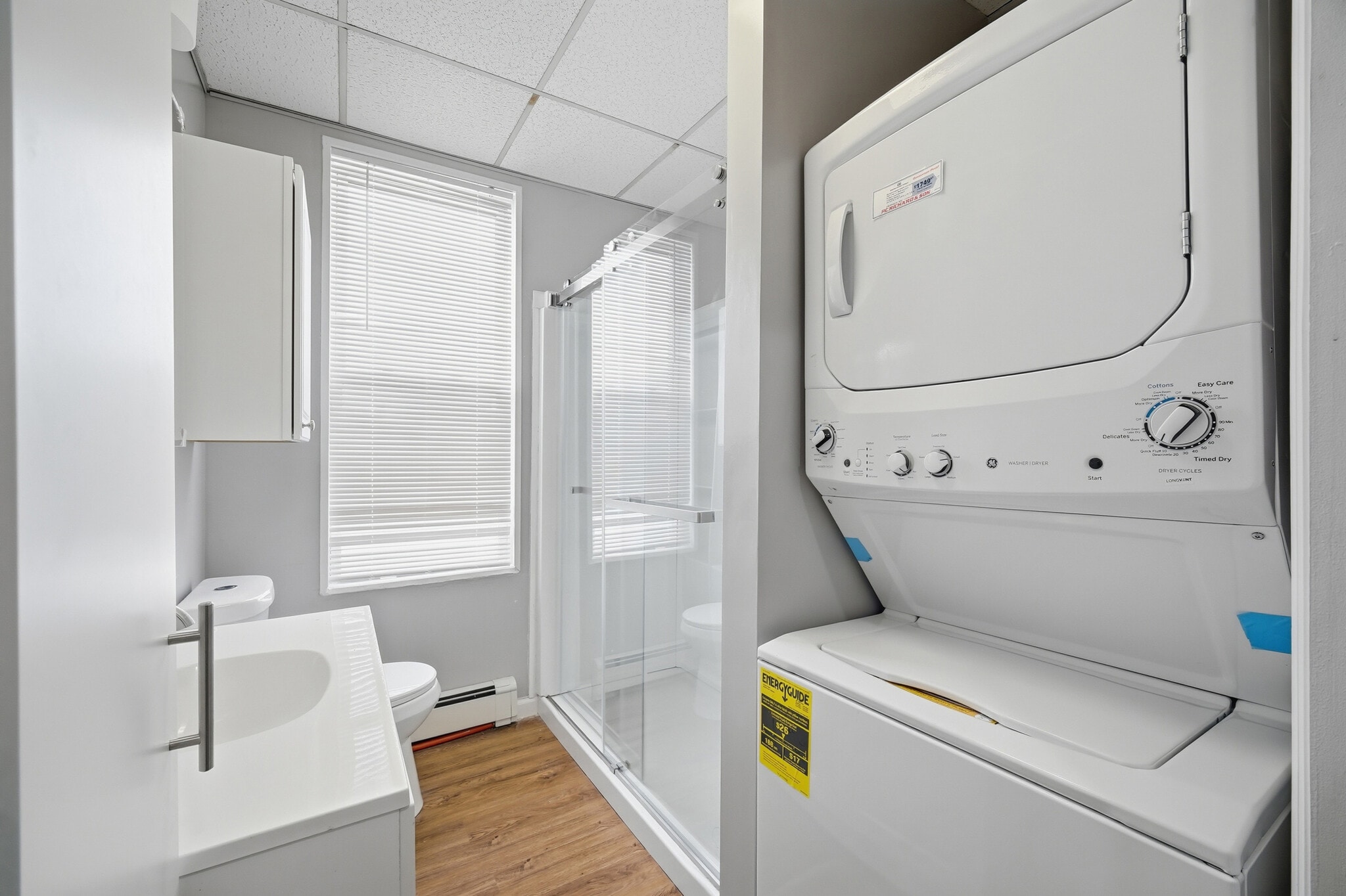 Building Photo - 32 W Main St