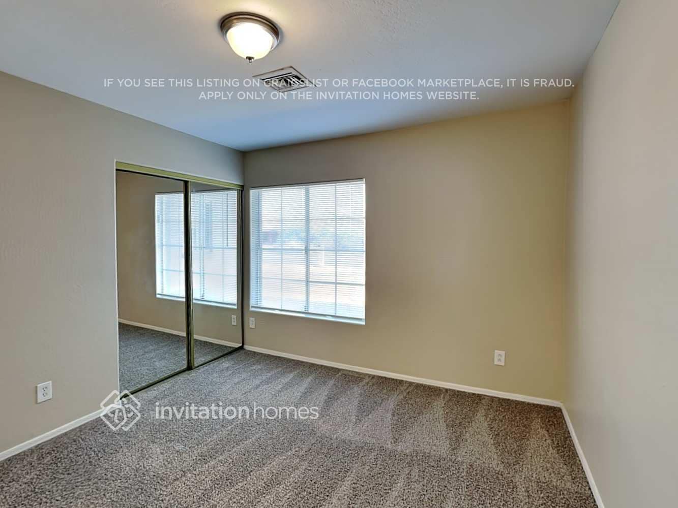 Building Photo - 3735 W Sunland Ave