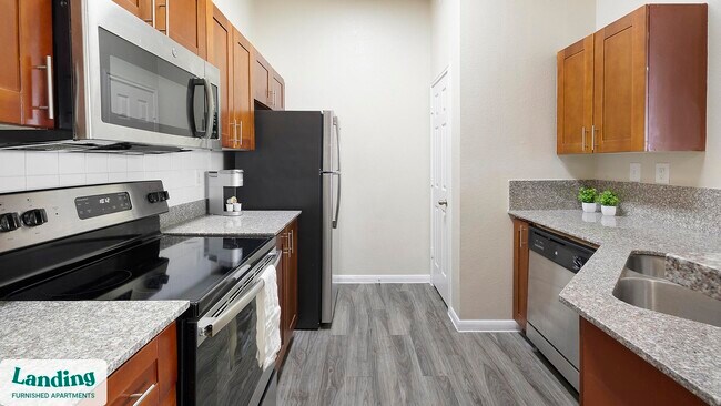 Building Photo - 901 Lakeside Cir