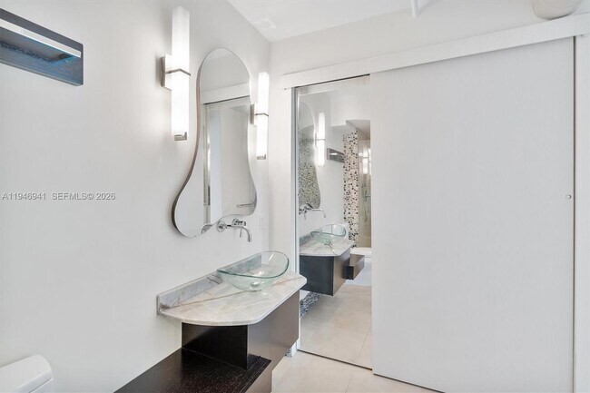 Building Photo - 21205 NE 37th Ave