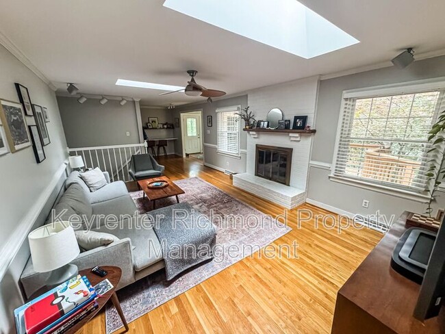 Building Photo - 10210 Falconbridge Dr