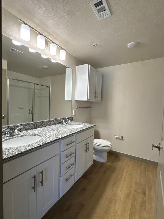 Building Photo - 691 Union Chapel Rd