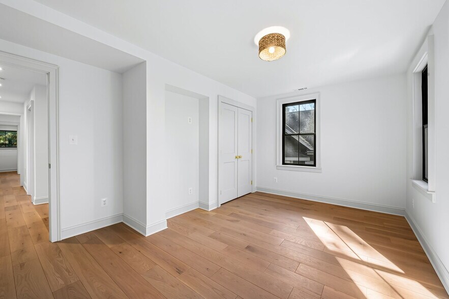 Built-in closet in second floor bedroom - 4629 Keswick Rd
