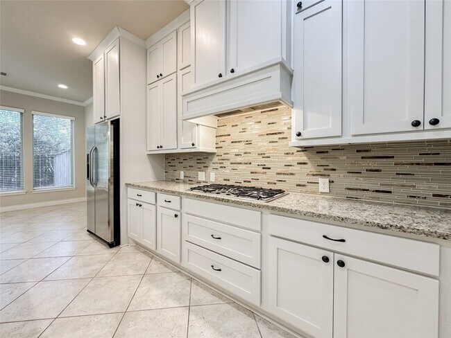 Building Photo - 23 Jonquil Pl