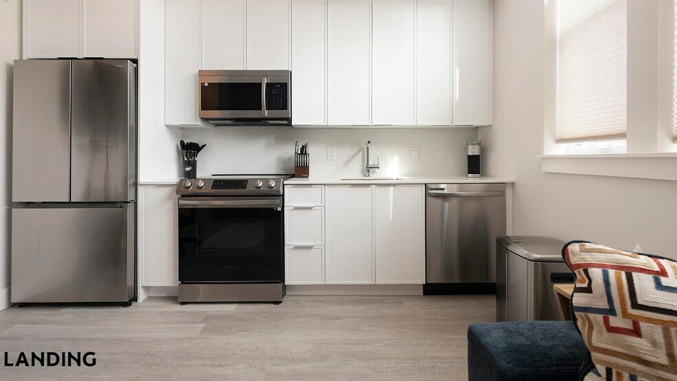 Building Photo - 2005 11th St NW